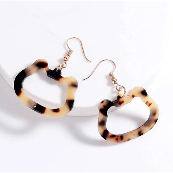 Cat😻 Earrings - Picture 3 of 6